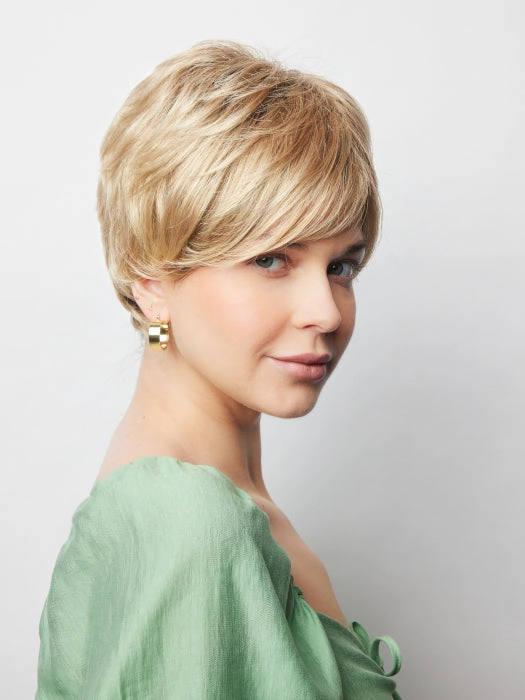 Bay Wig by Amore | Lace Front | Mono Top | Synthetic Fiber
