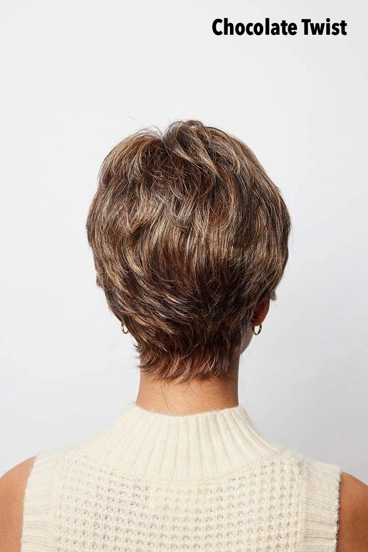 Bay Wig by Amore | Synthetic Hair | Average Cap