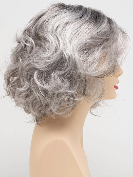 Bianca | Synthetic Wig (Basic Cap)