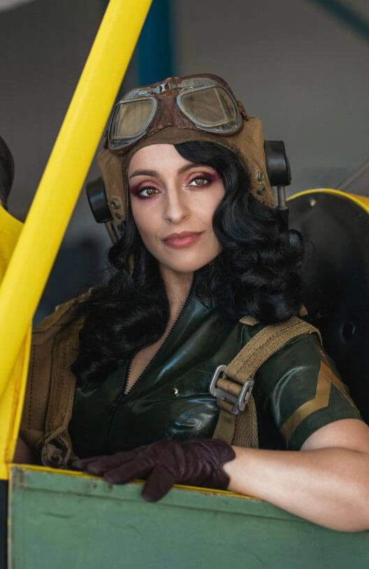 Black 1940s style wig with long marcel waves: Vivienne