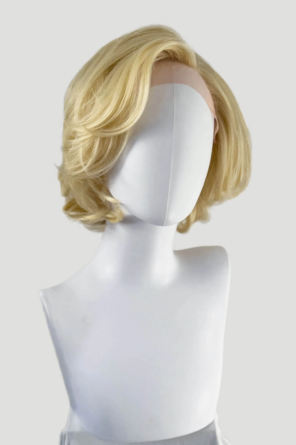 Blonde lacefront wig, pinup/vintage style, mid length, hollywood elegance: Norma Jeane