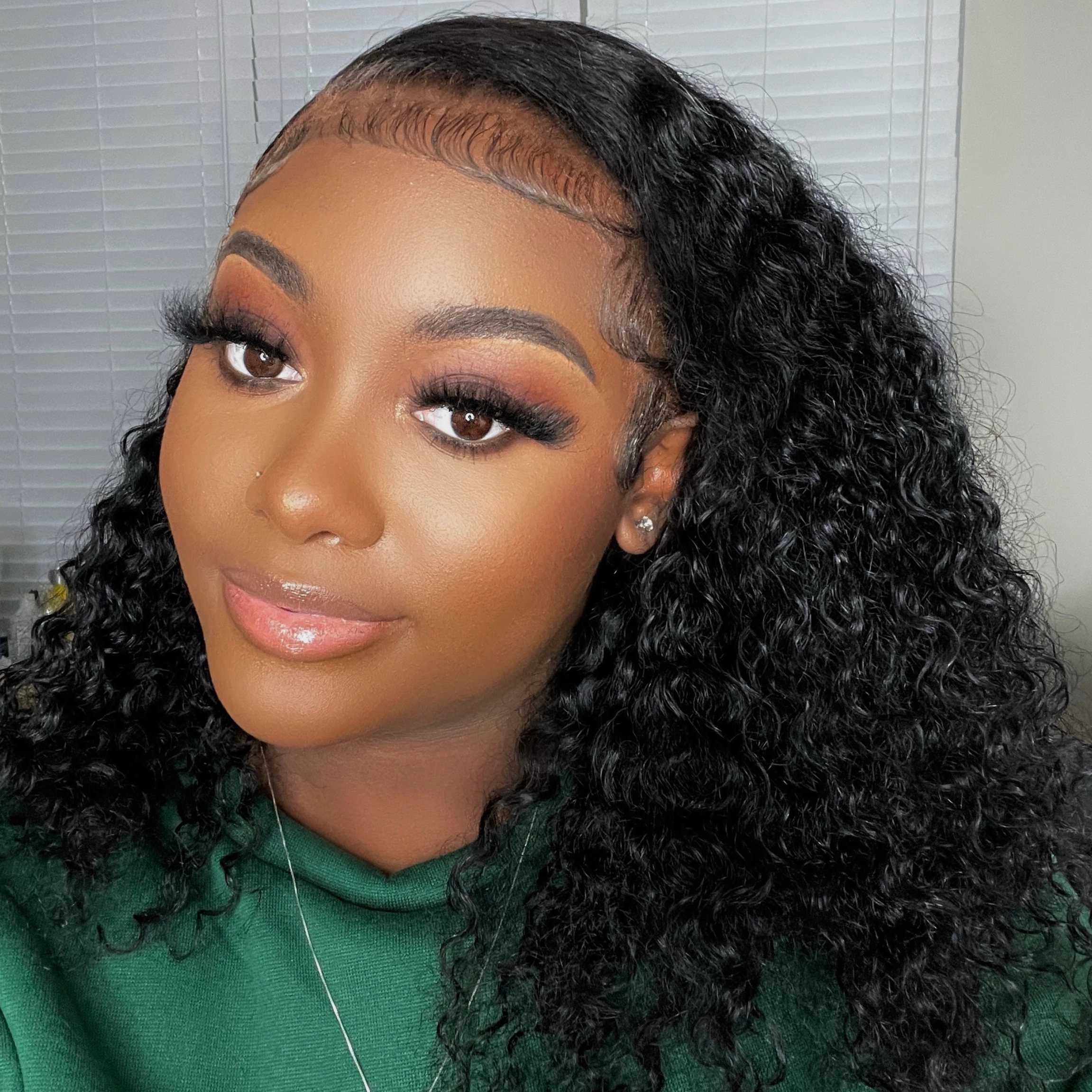 Boutique Skin Melt Lace   Delicate Hairline Frontal Bob Wigs Curly