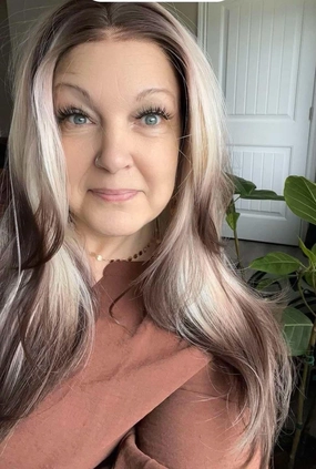 Brenda Collection-Avril Unique ombre blonde and Brown layer cut Daily wear 13*4 lace Front synthetic Wig