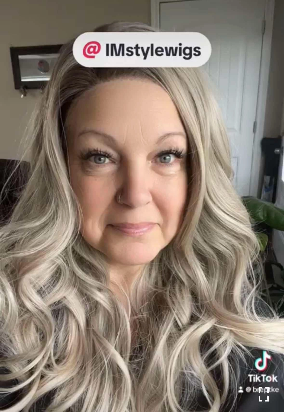 Brenda Collection-Shastina New big Lace Free parting ashy Blonde with Soft rooting 13*4