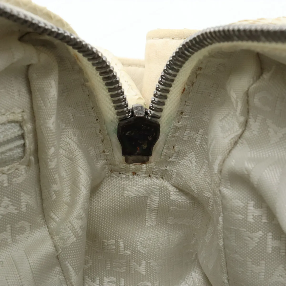 CHANEL Chanel Cocomark Wrapped Chain Bag One-Shoulder Shoulder Bag Cotton Canvas Pearson Ivory White Blumin