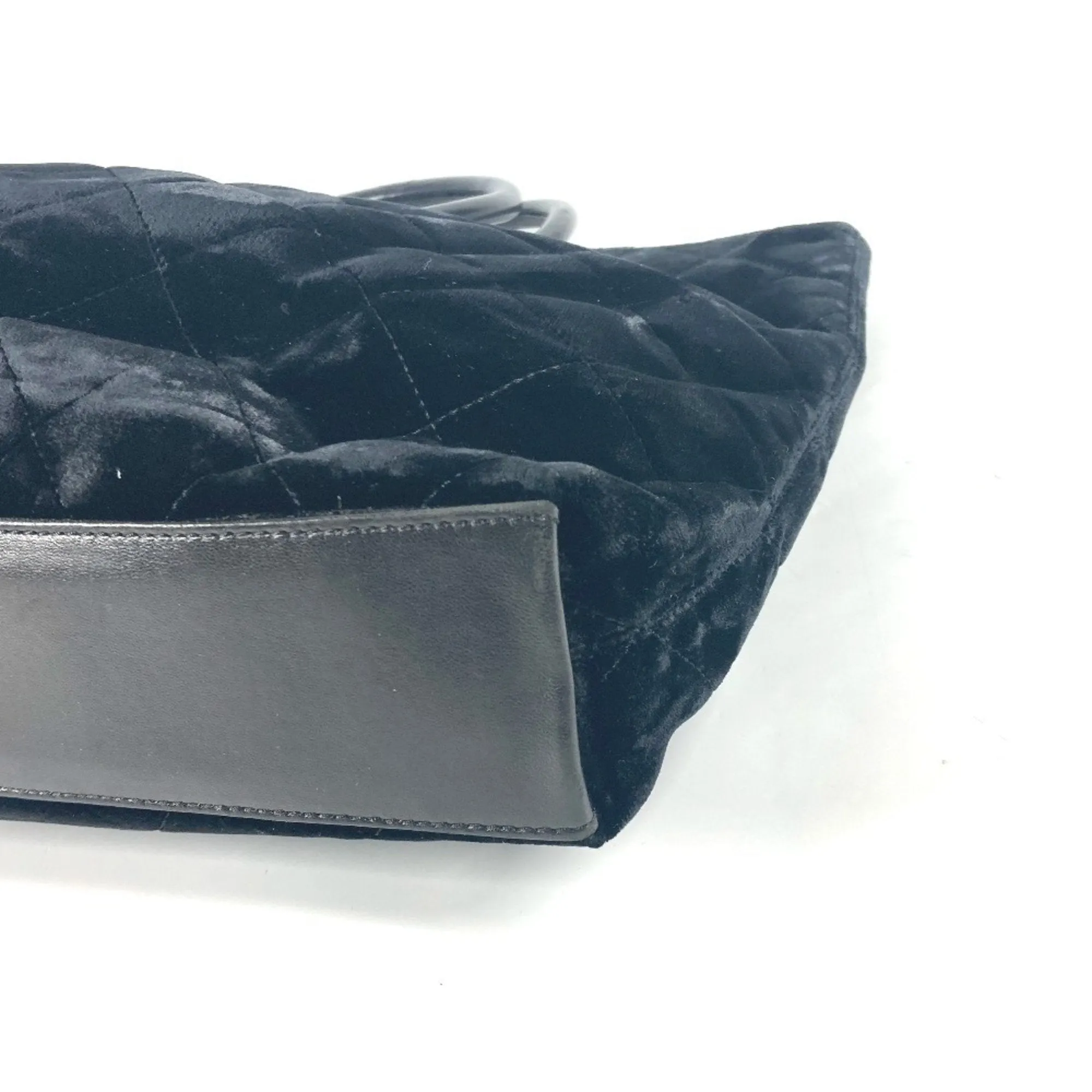 Chanel Leather Handbag Tote Bag (Pre-Owned)