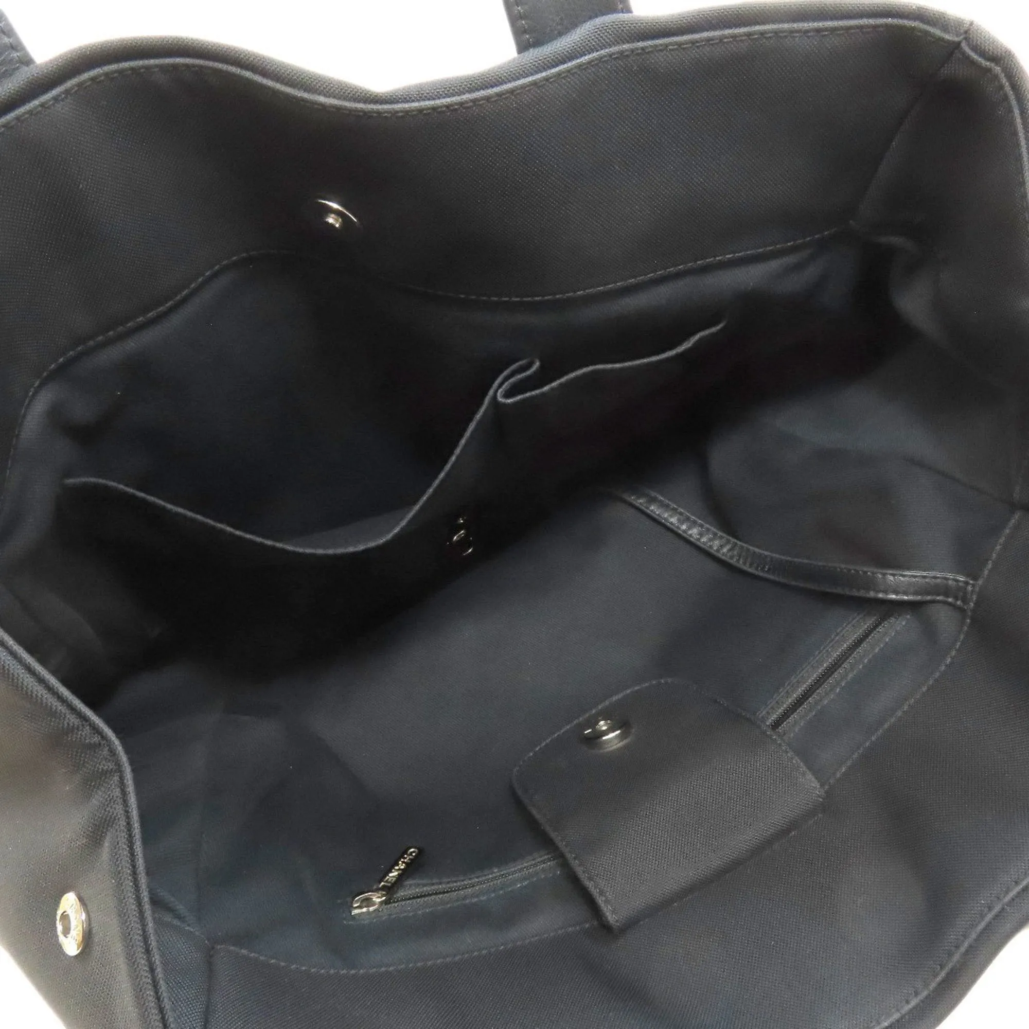 Chanel Navy Nylon Tote Bag (Pre-Owned)