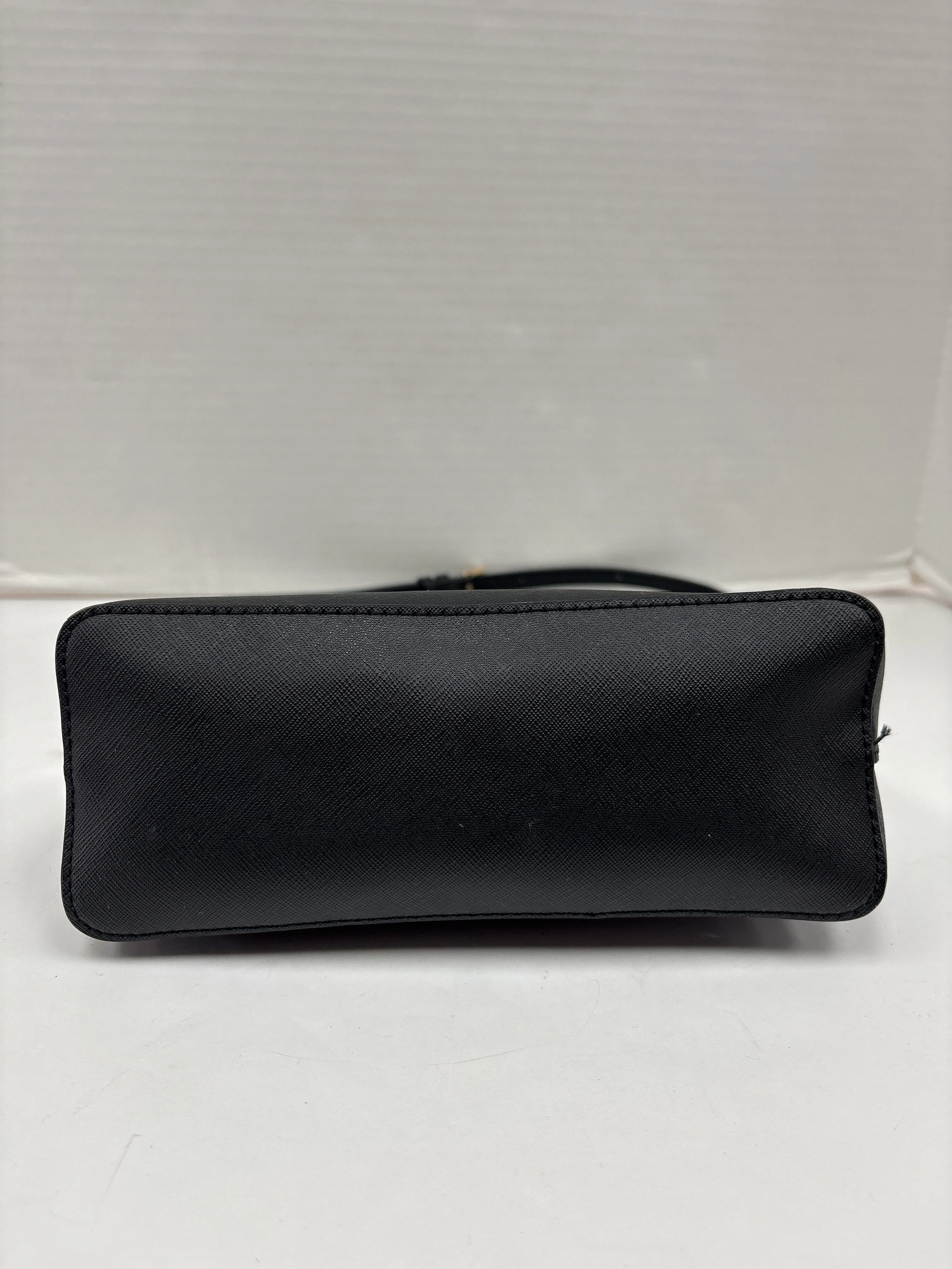 Crossbody Designer By Michael Kors  Size: Medium