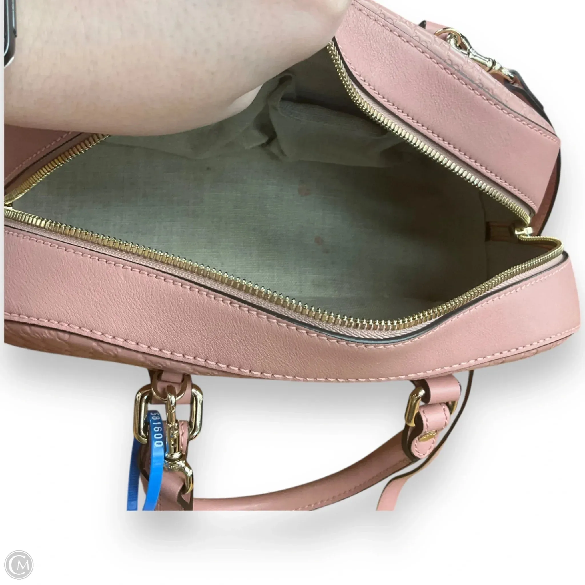 Crossbody Luxury Designer By Gucci, Size: Medium