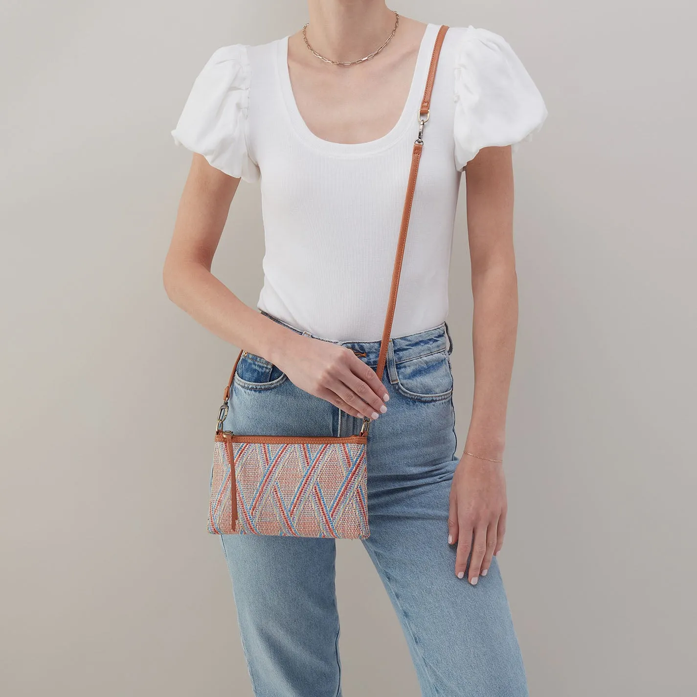 Darcy Crossbody In Multi Weave With Leather Trim - Sunset Raffia