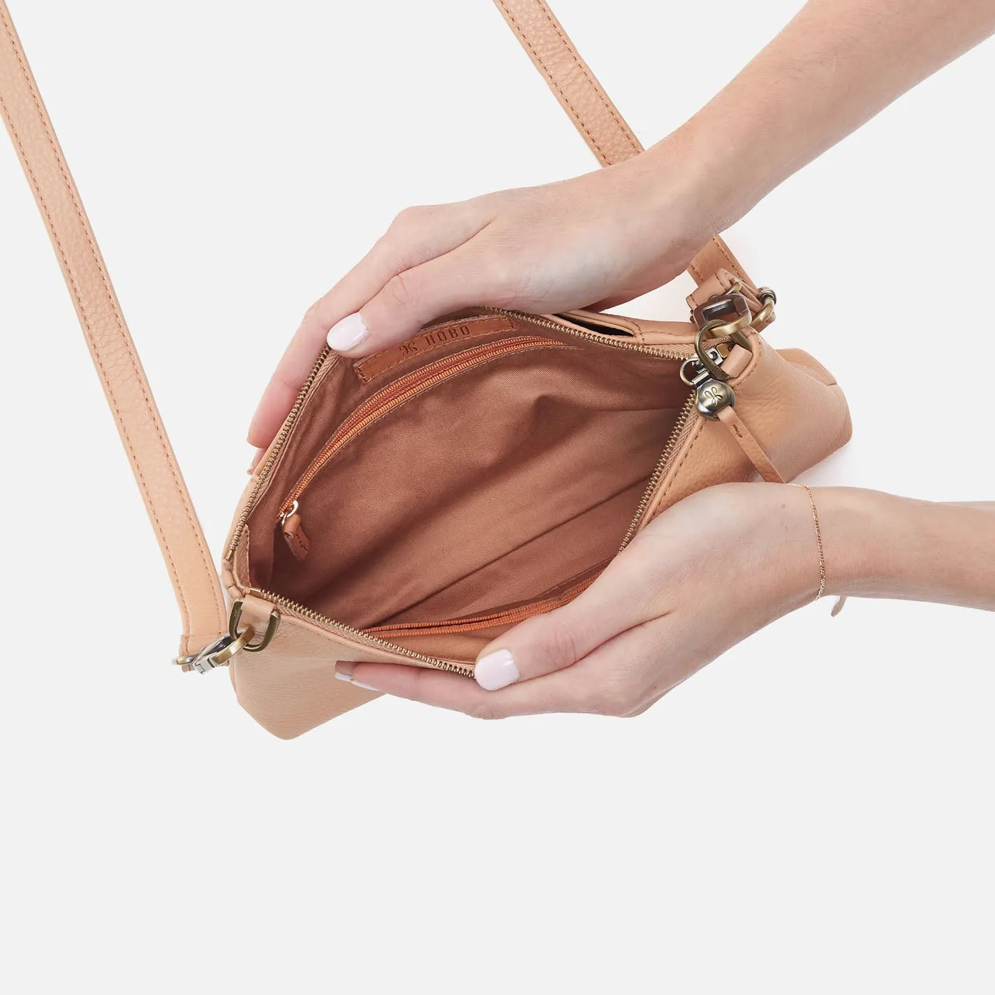 Darcy Double Crossbody In Pebbled Leather - Porcini