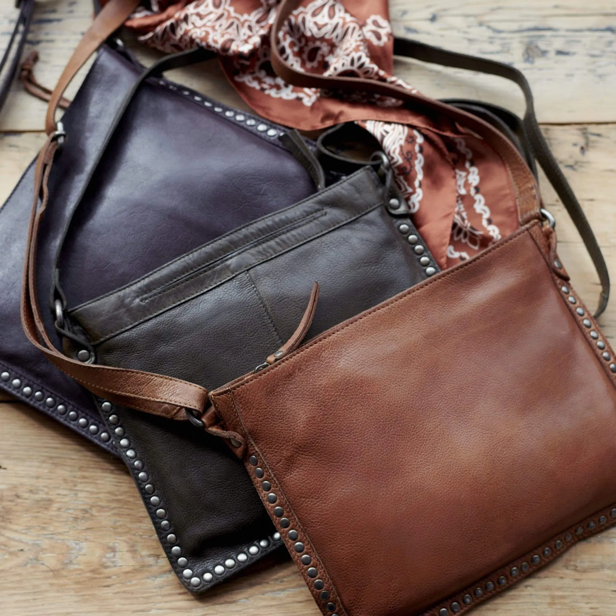 Gabriel Crossbody
