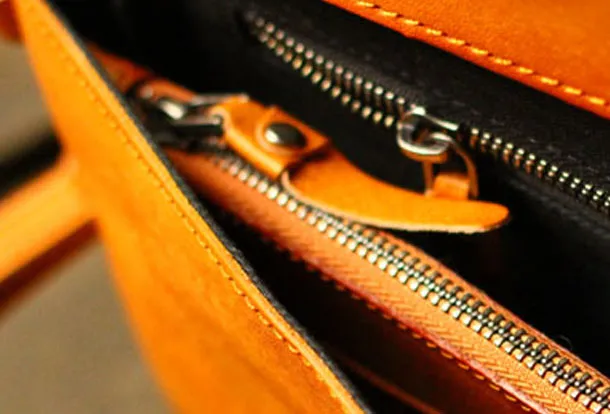 Genuine Leather Mens Cool Messenger Bag iPad Bag Chest Bag Bike Bag Cycling Evelope Cluth Bag For Men