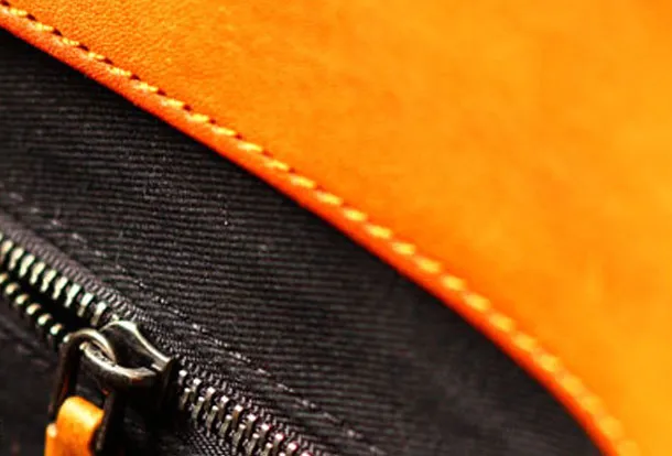 Genuine Leather Mens Cool Messenger Bag iPad Bag Chest Bag Bike Bag Cycling Evelope Cluth Bag For Men
