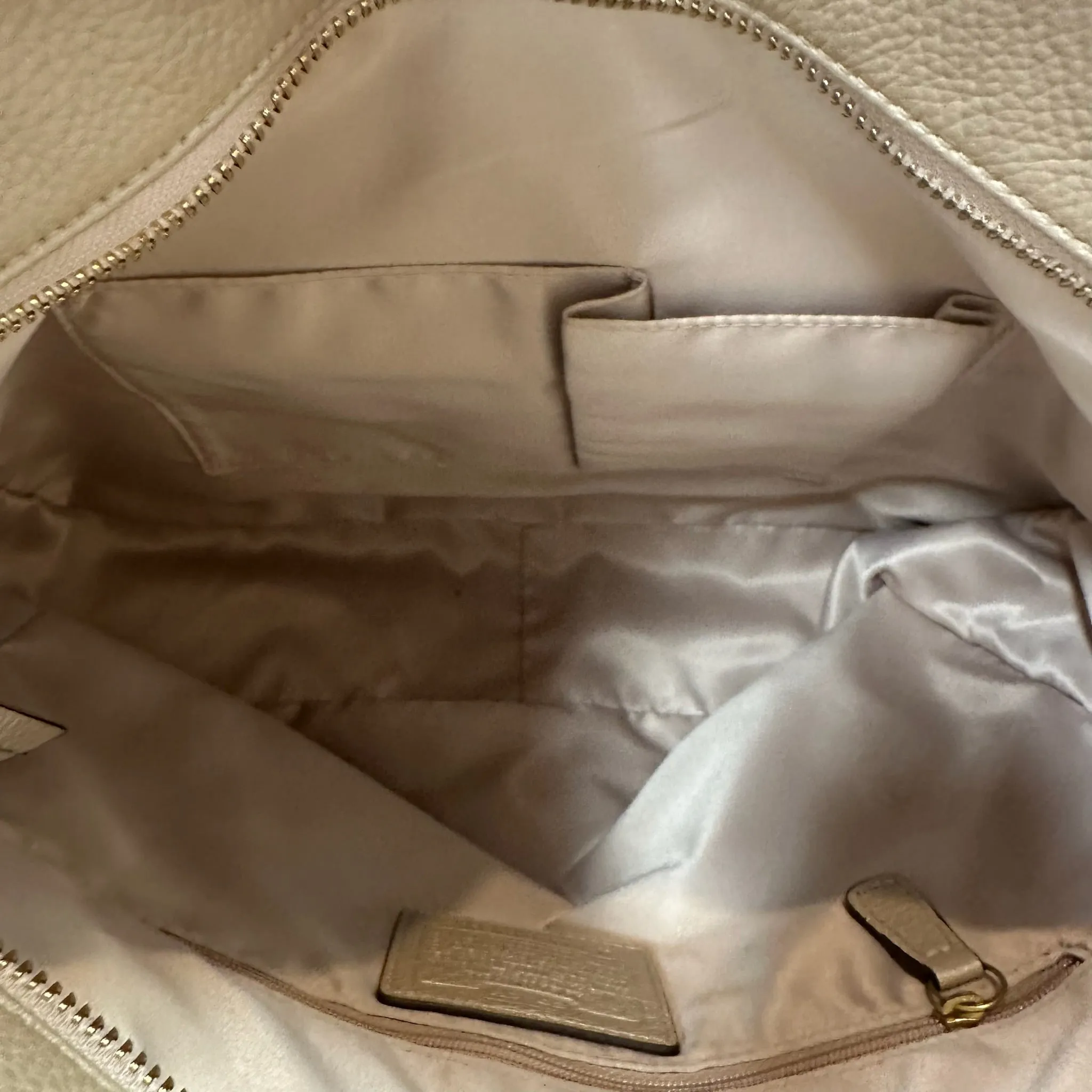 Handbag Designer By Coach, Size: Medium