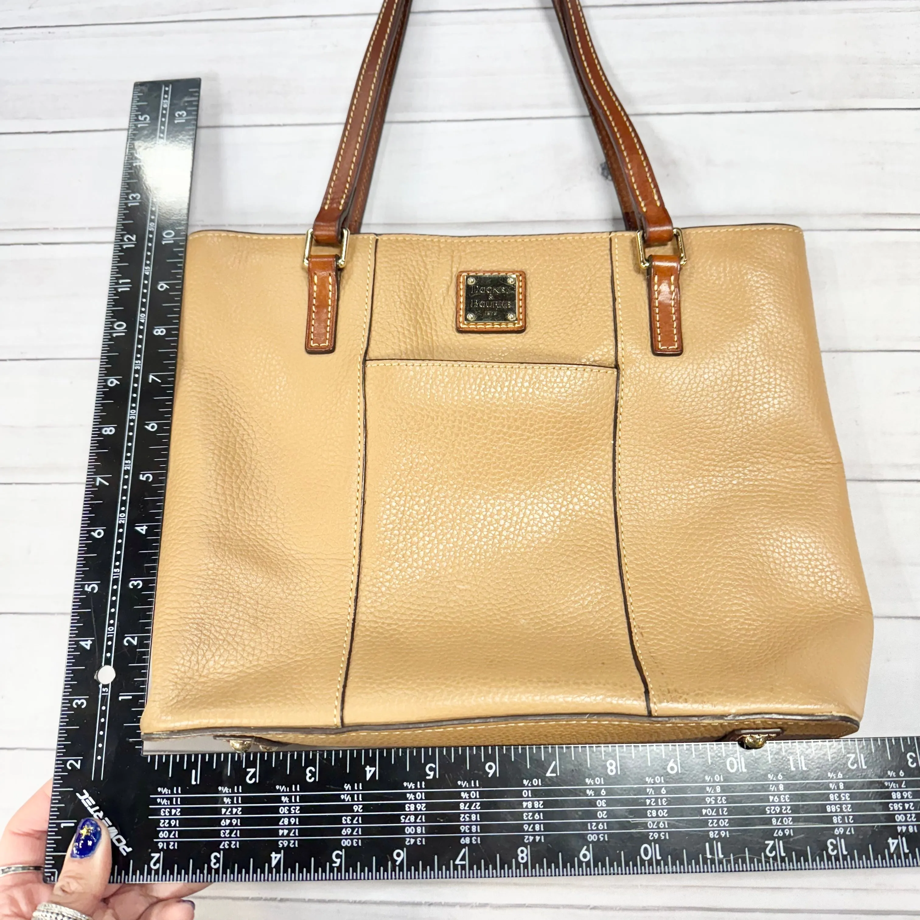 Handbag Designer By Dooney And Bourke, Size: Medium