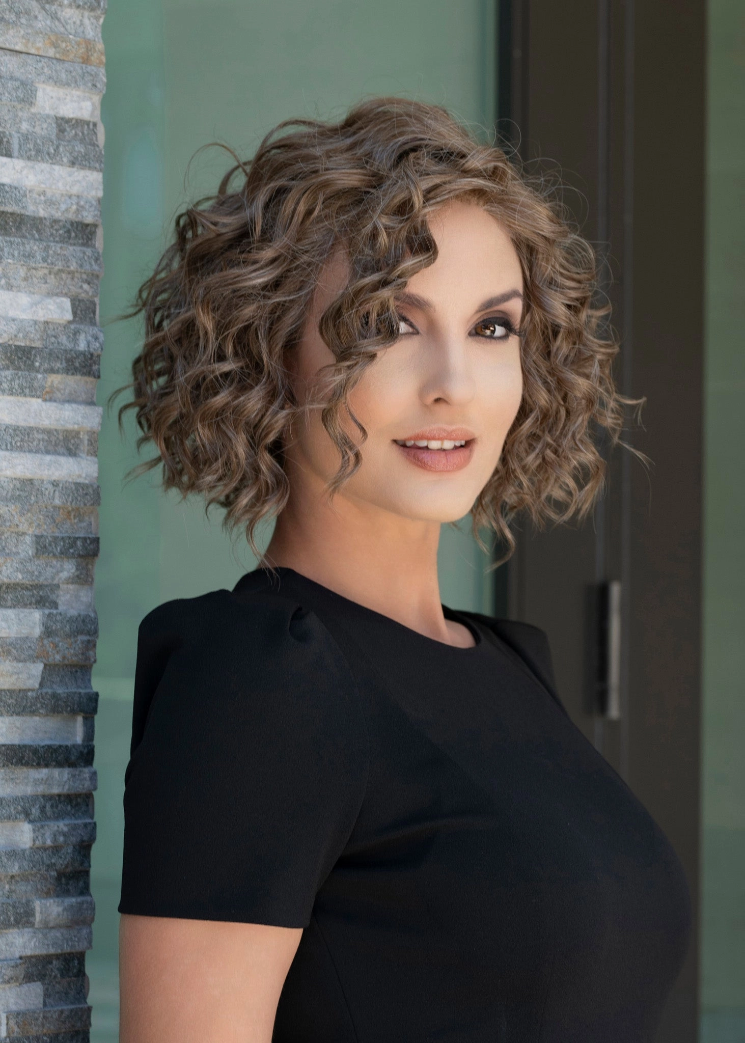 Jordan Wig by Envy | Human Hair / Synthetic Blend