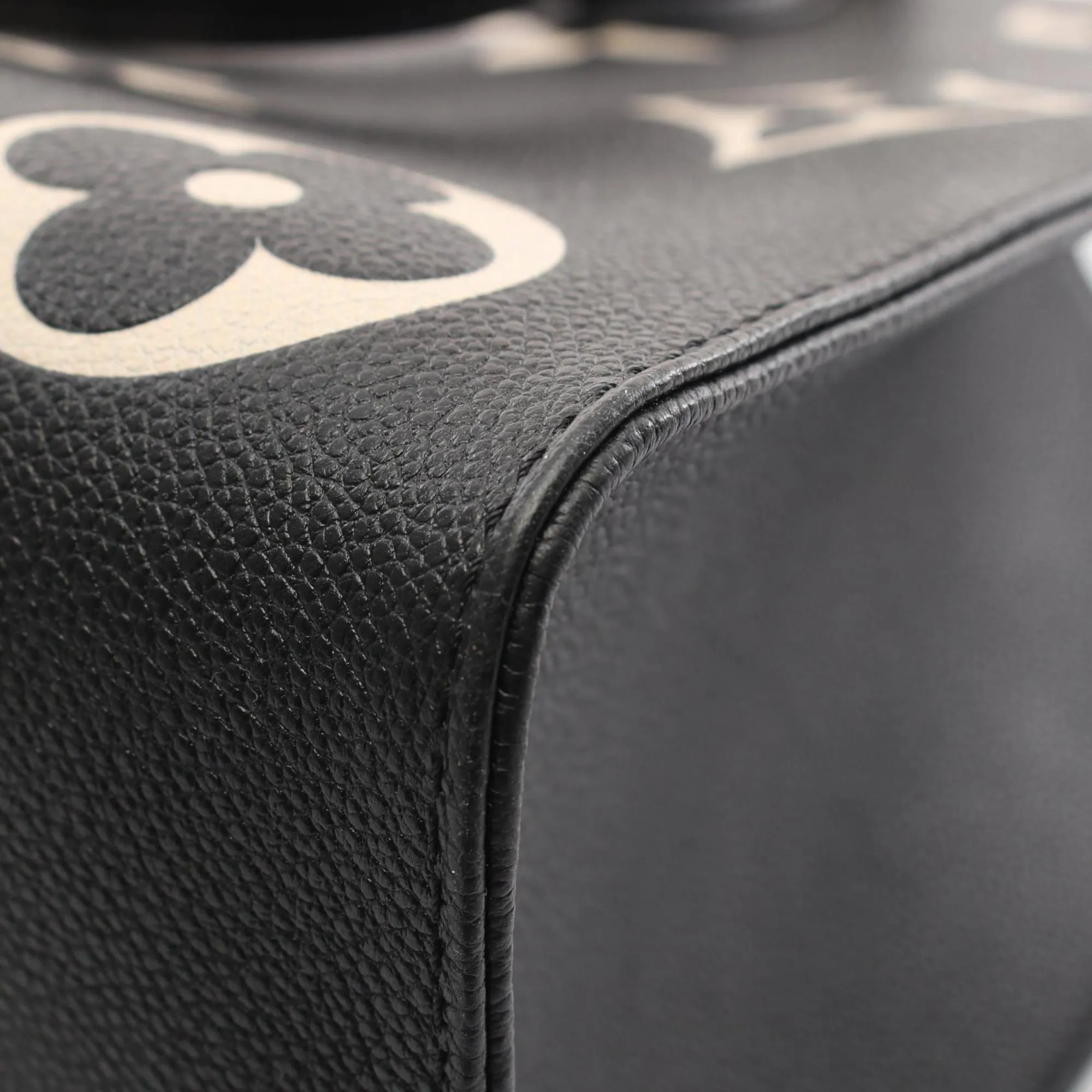 Louis Vuitton  Noir Monogram Empreinte Leather Tote Bag (Pre-Owned)