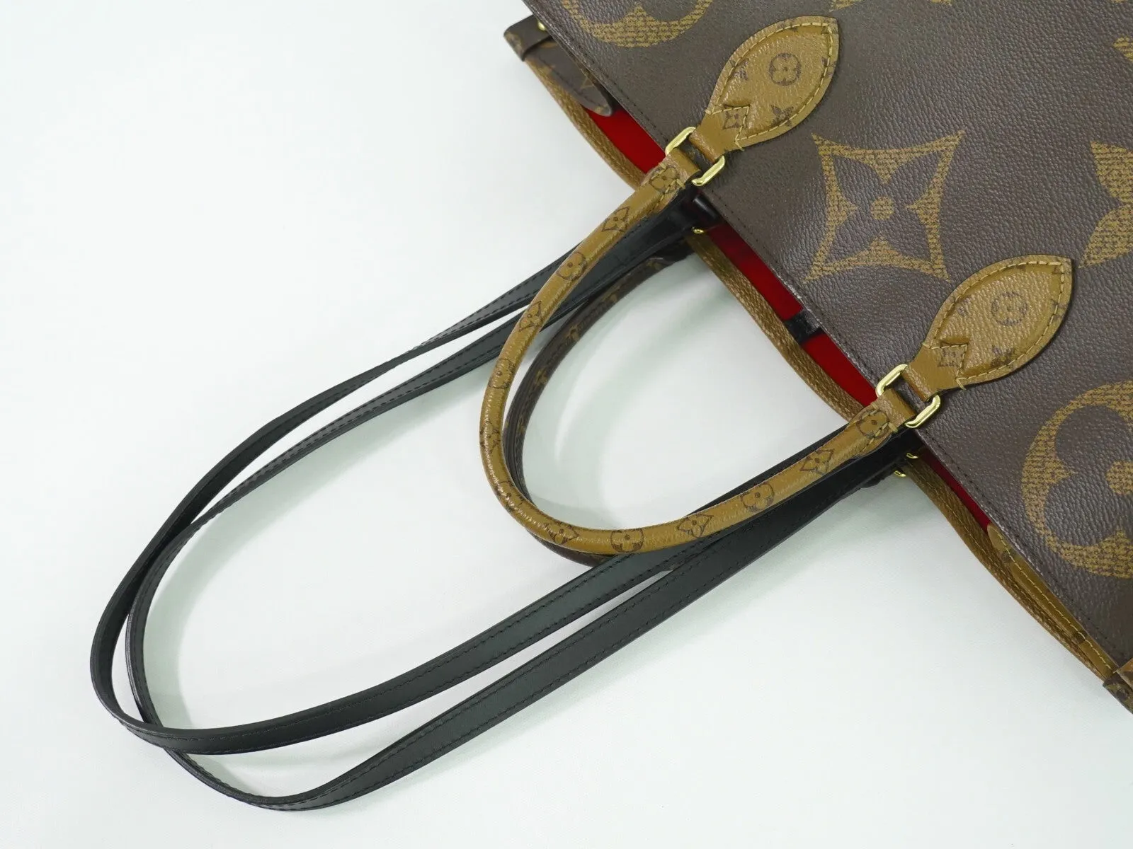 Louis Vuitton Onthego Canvas Tote Bag (Pre-Owned)