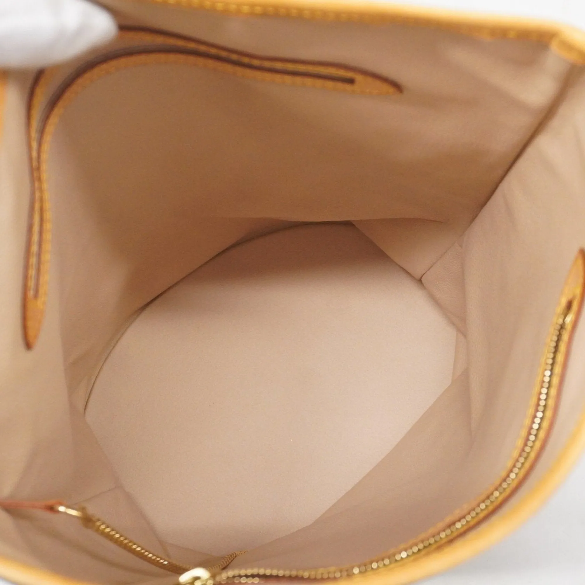 Louis Vuitton Tote Bag (Pre-Owned)