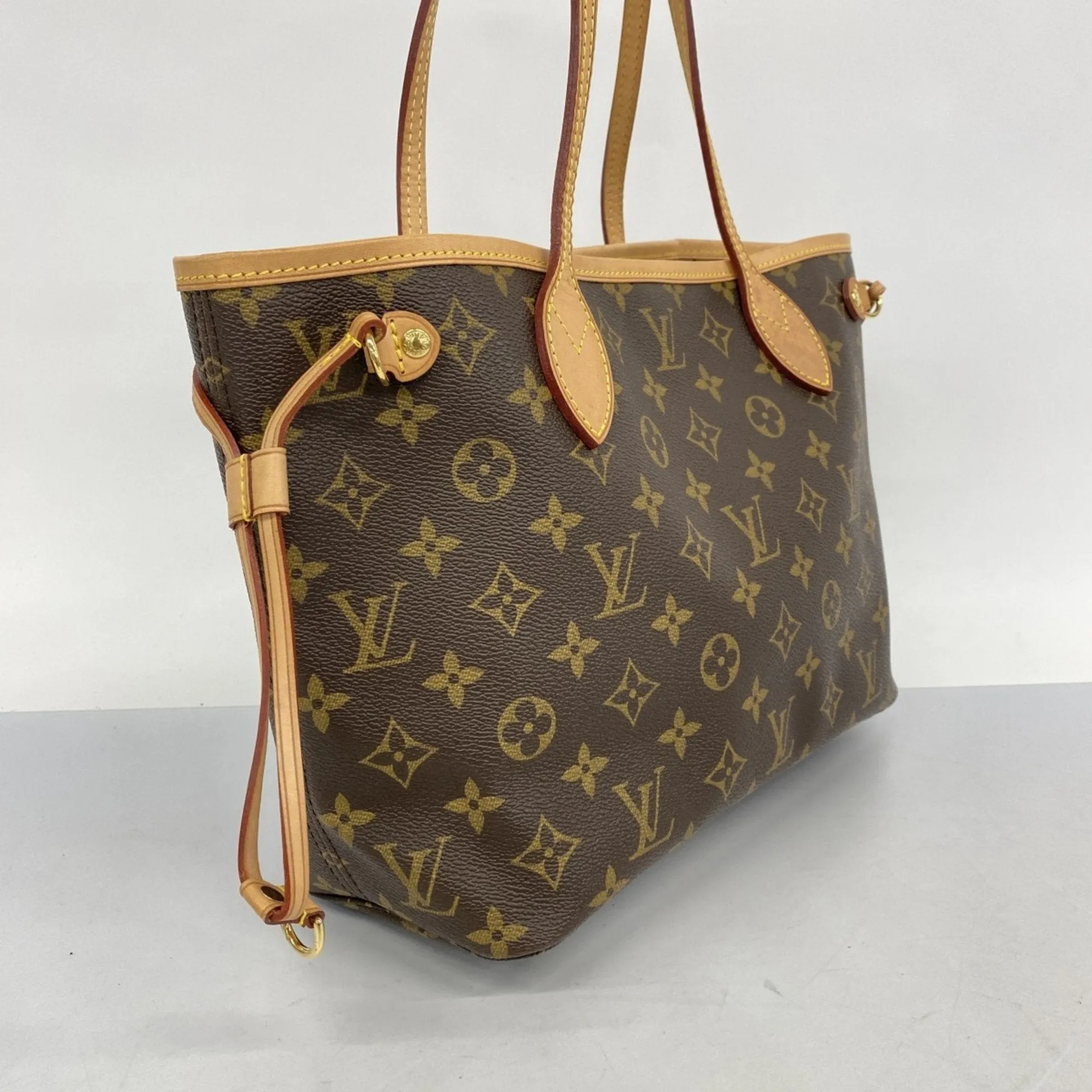 Louis Vuitton Tote Bag (Pre-Owned)