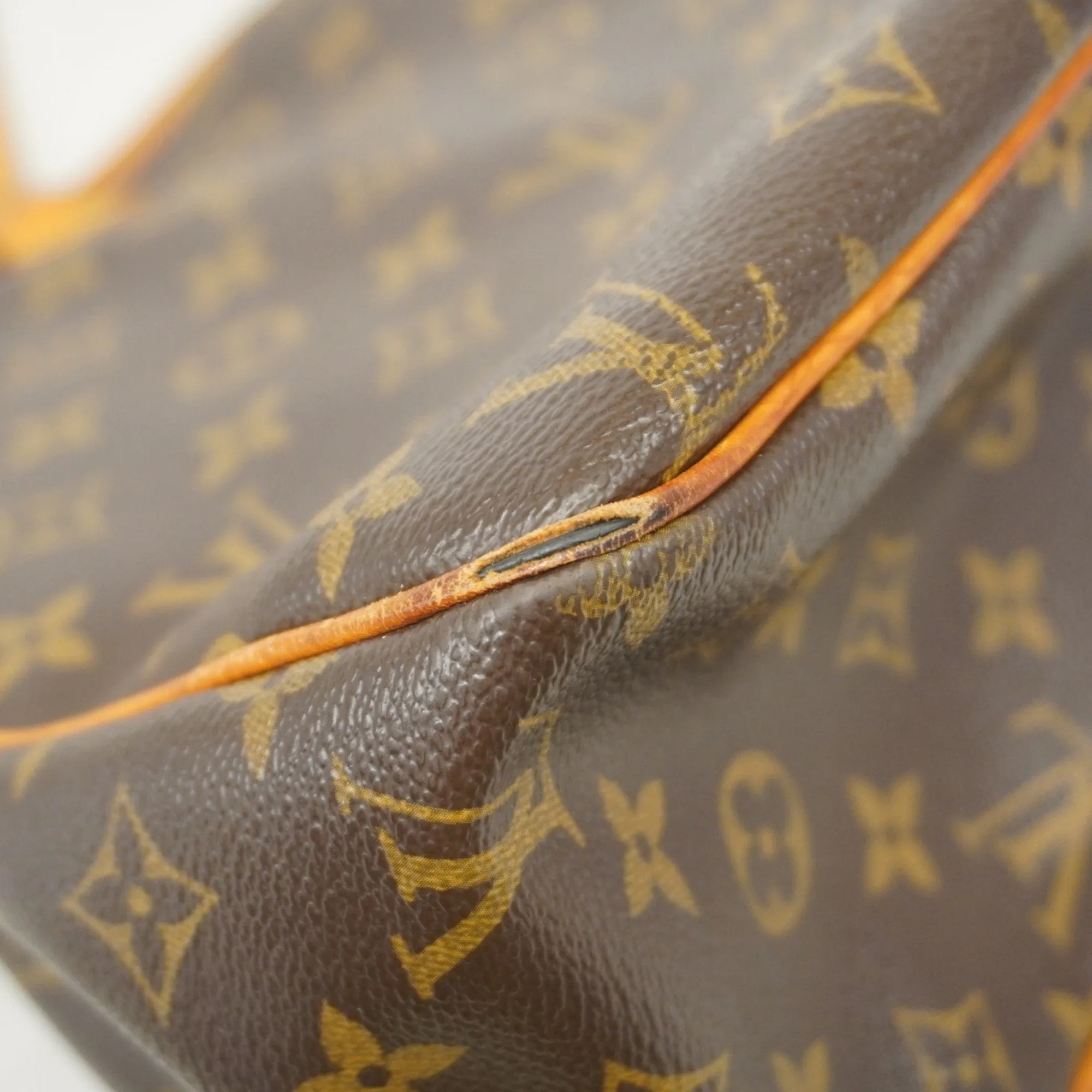 Louis Vuitton Tote Bag (Pre-Owned)