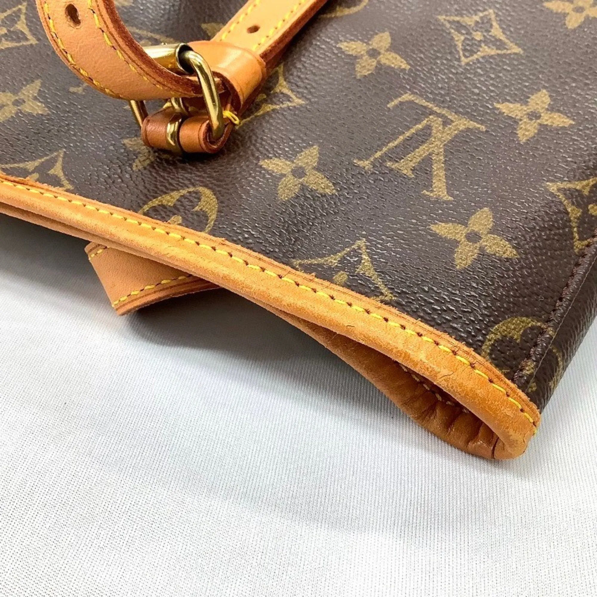 Louis Vuitton  Tote Bag (Pre-Owned)