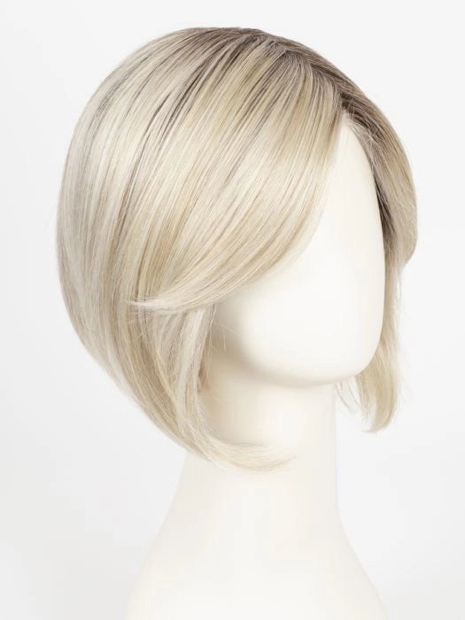 Made You Look | Petite/Average | Synthetic Lace Front Wig (Hand-Tied)