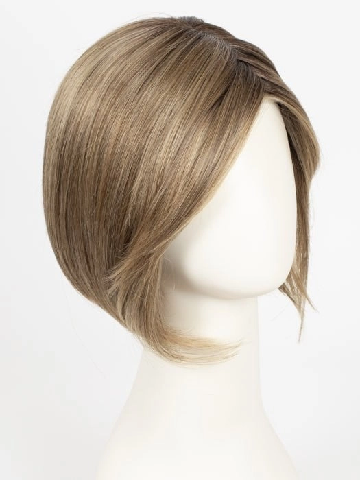 Made You Look | Petite/Average | Synthetic Lace Front Wig (Hand-Tied)