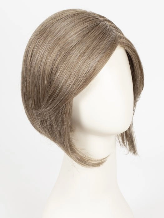 Made You Look | Petite/Average | Synthetic Lace Front Wig (Hand-Tied)