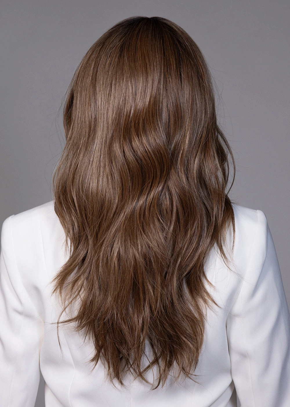 Peerless 22" E by Belle Tress | Caf E Collection | Heat Friendly Synthetic