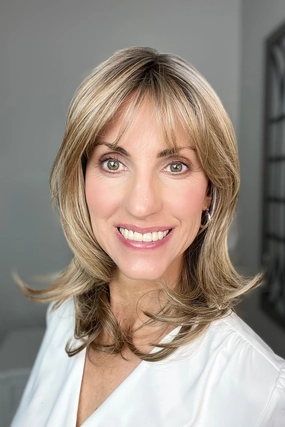 S109 Stephanie wig by WigPro | Heat Friendly Synthetic Hair | Average Cap