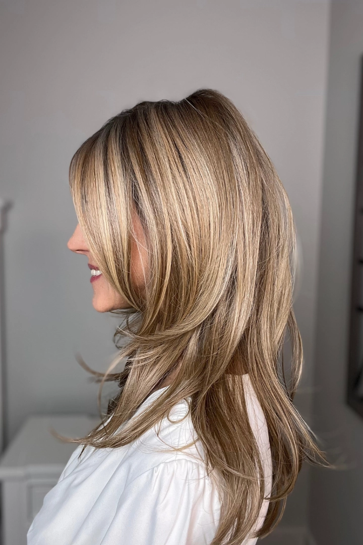 S110 Alexa Wig by WigPro | Heat Friendly Synthetic Hair | Average Cap