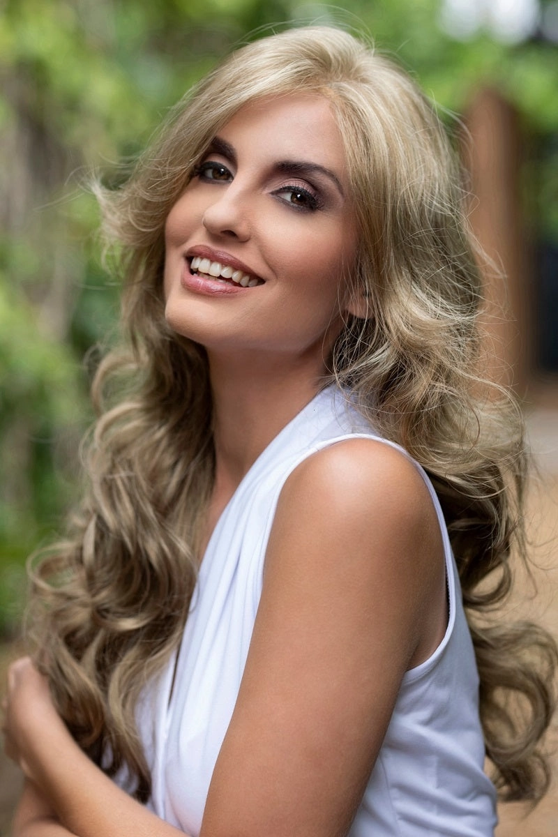 Sale - Envy Wigs - Brianna - Color: Light Brown