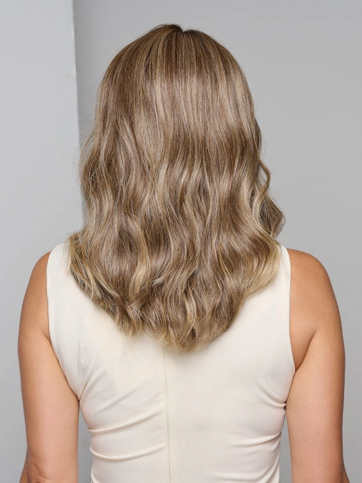 Selfie Mode Wig by Raquel Welch | Heat Friendly Synthetic