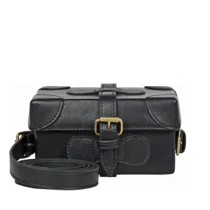 SMALL BOXY SLING BAG
