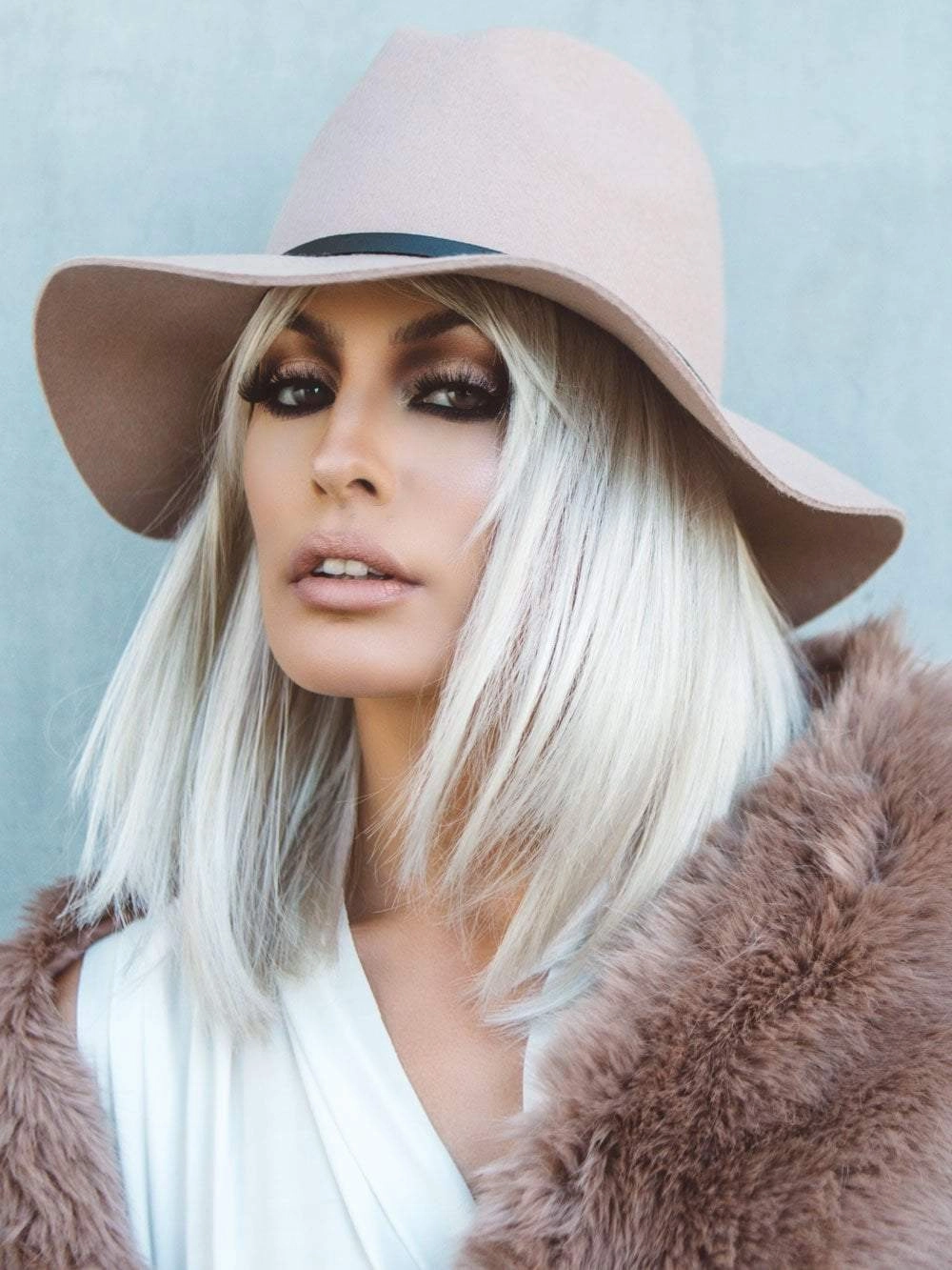 Stepping Out | Synthetic Wig (Mono Part)