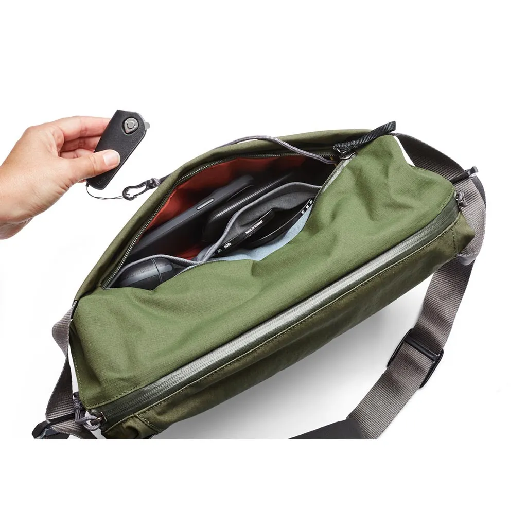 Venture Camera Sling 10L