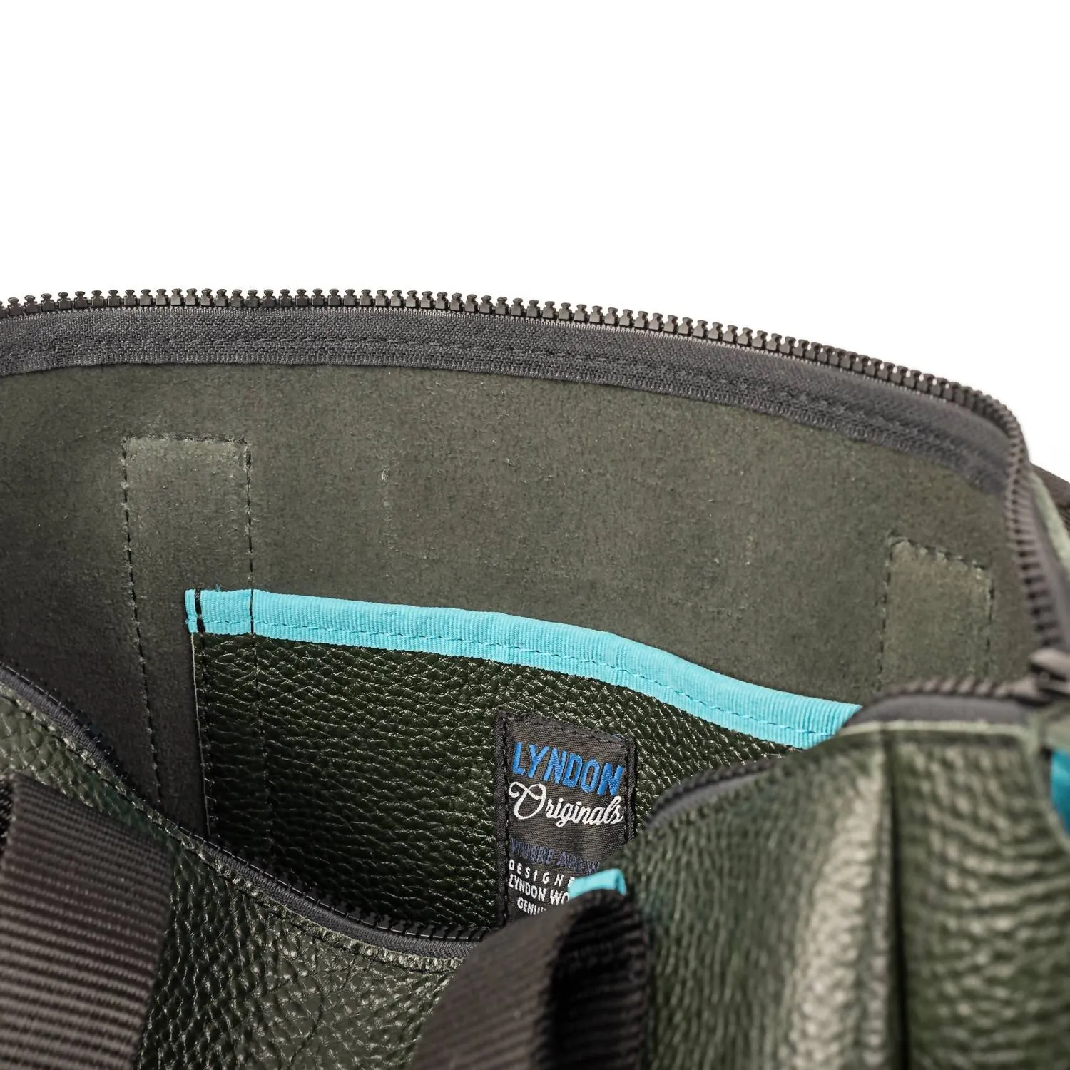Women's Leather Duffle Weekender Bag In Green