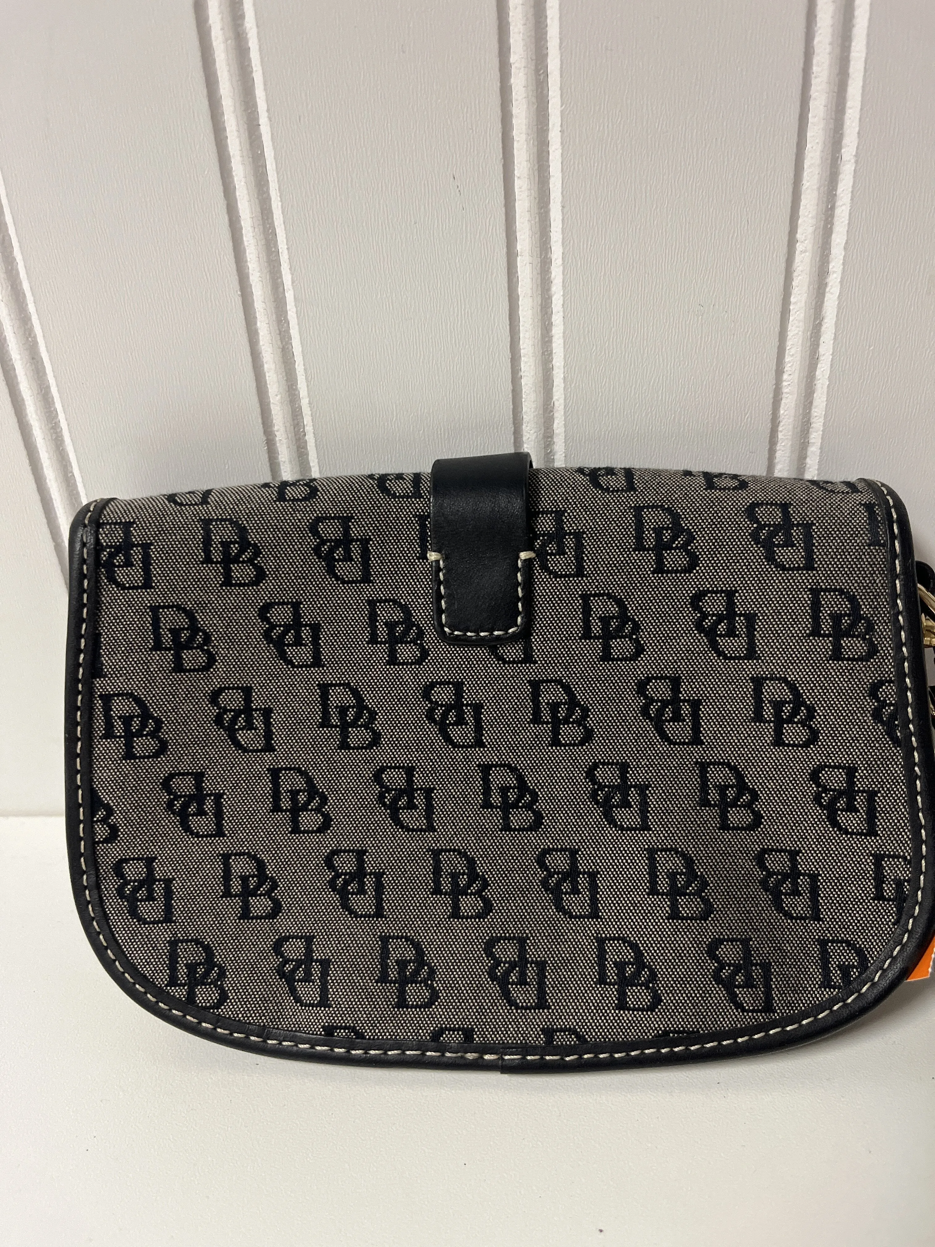 Wristlet Designer By Dooney And Bourke  Size: Small