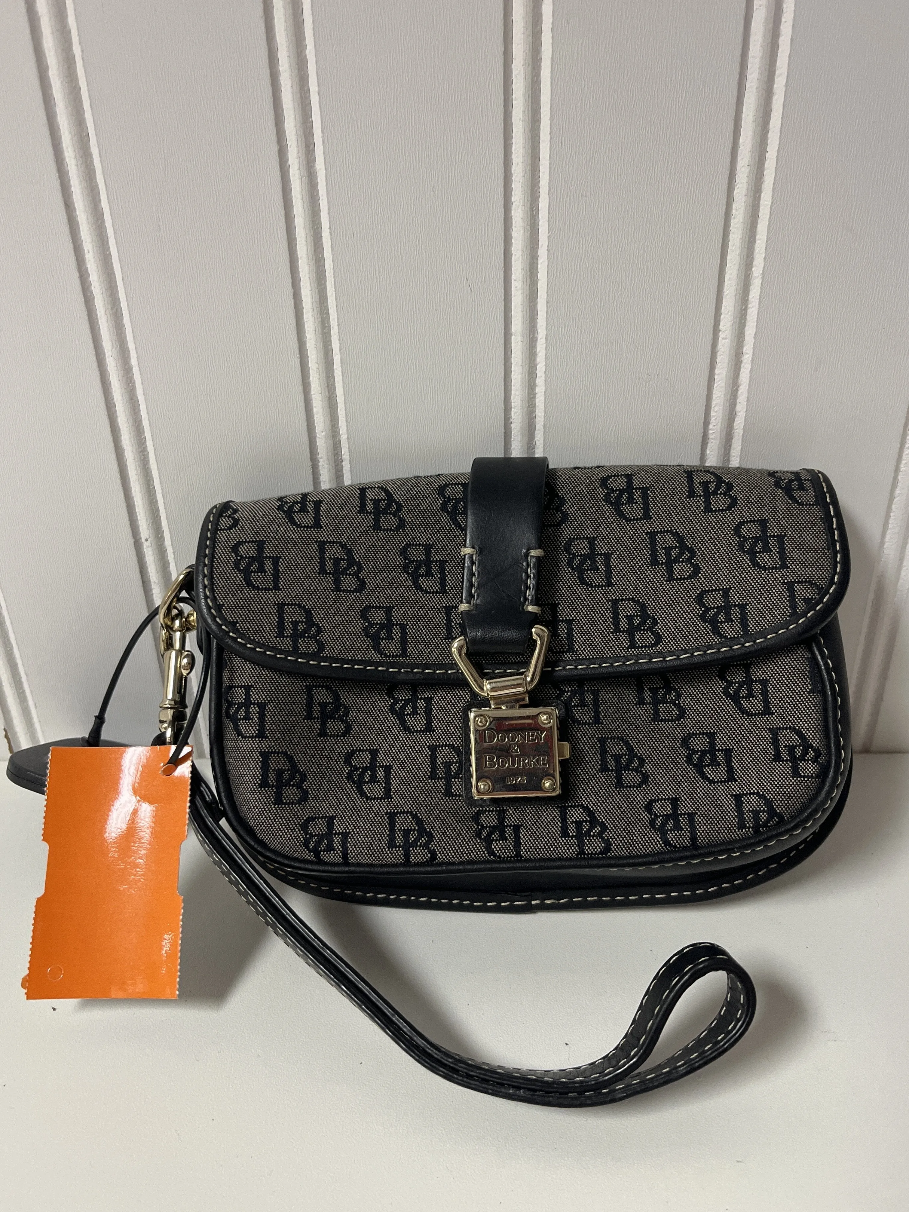 Wristlet Designer By Dooney And Bourke  Size: Small